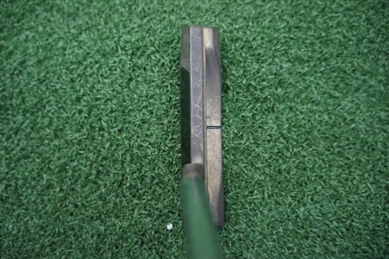 Odyssey Df Dual Force 552 33" Putter Good 219363 Right Handed Golf Club 5 Odyssey Df Dual Force 552 33" Putter Good 219363 Right Handed Golf Club - Image 3