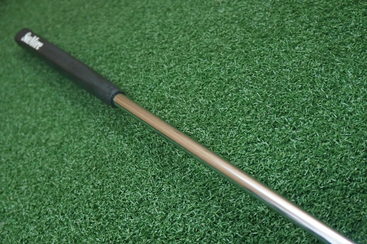 See More Fgp 34" Inch Steel Shaft Putter Rh 0644814 Right Handed Golf Club 6 See More Fgp 34" Inch Steel Shaft Putter Rh 0644814 Right Handed Golf Club - Image 4