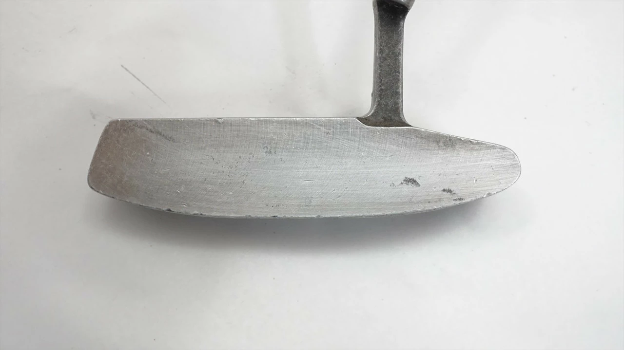 Macgregor Response 36" Putter Good Rh 0938445 4 Macgregor Response 36" Putter Good Rh 0938445 - Image 2