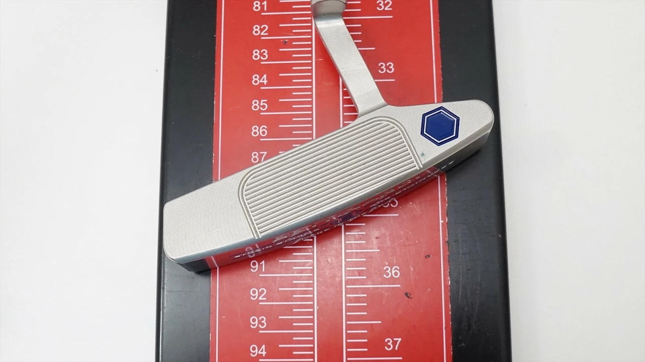 Bettinardi 2019 Studio Stock 2 35" Putter Excellent Rh 0942018 8 Bettinardi 2019 Studio Stock 2 35" Putter Excellent Rh 0942018 - Image 6