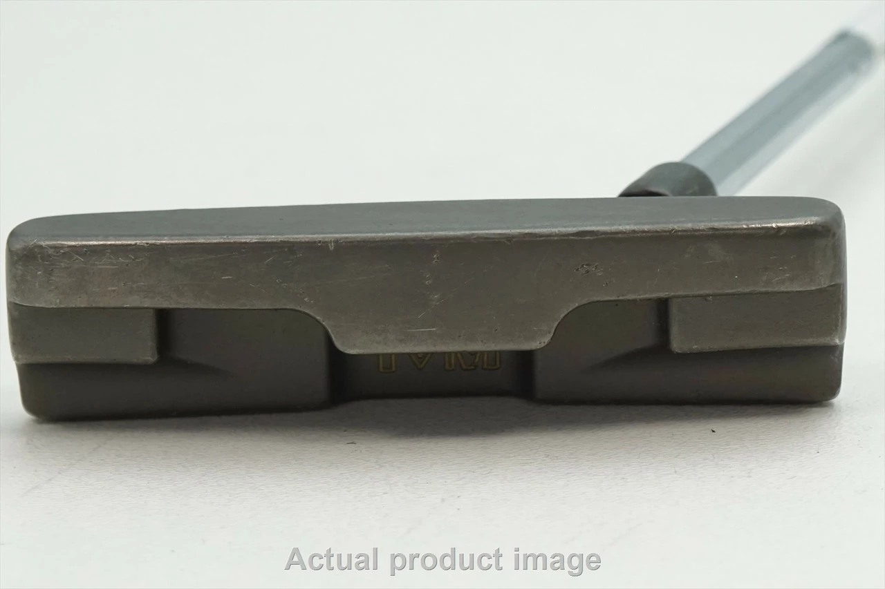 Aserta Trcb-1335 35" Putter Good Rh 0947400 3 Aserta Trcb-1335 35" Putter Good Rh 0947400