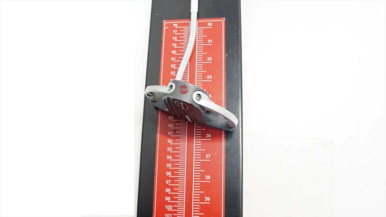 Odyssey White Steel 2-Ball Srt 35" Putter Good Rh 0982557 8 Odyssey White Steel 2-Ball Srt 35" Putter Good Rh 0982557 - Image 6