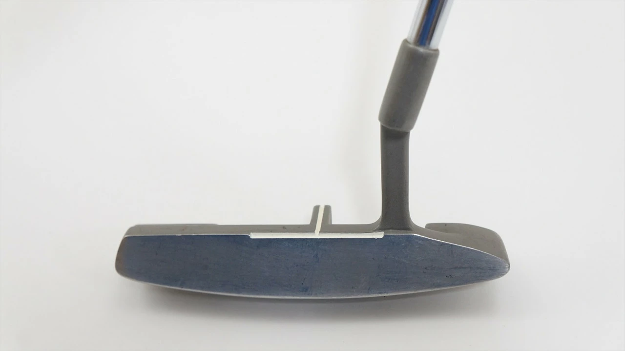 Tommy Armour T-Line Xxiv 35" Putter Fair Rh 0992320 4 Tommy Armour T-Line Xxiv 35" Putter Fair Rh 0992320 - Image 2