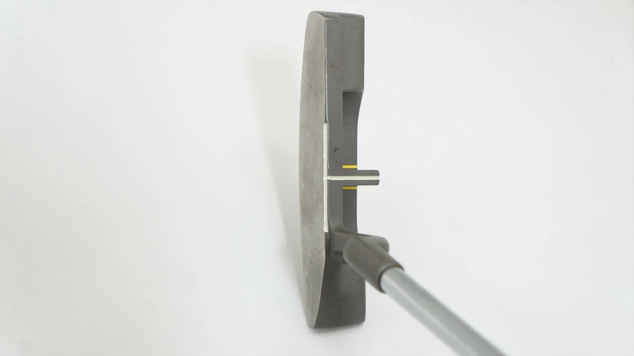 Tommy Armour T-Line Xxiv 35" Putter Fair Rh 0992320 6 Tommy Armour T-Line Xxiv 35" Putter Fair Rh 0992320 - Image 4