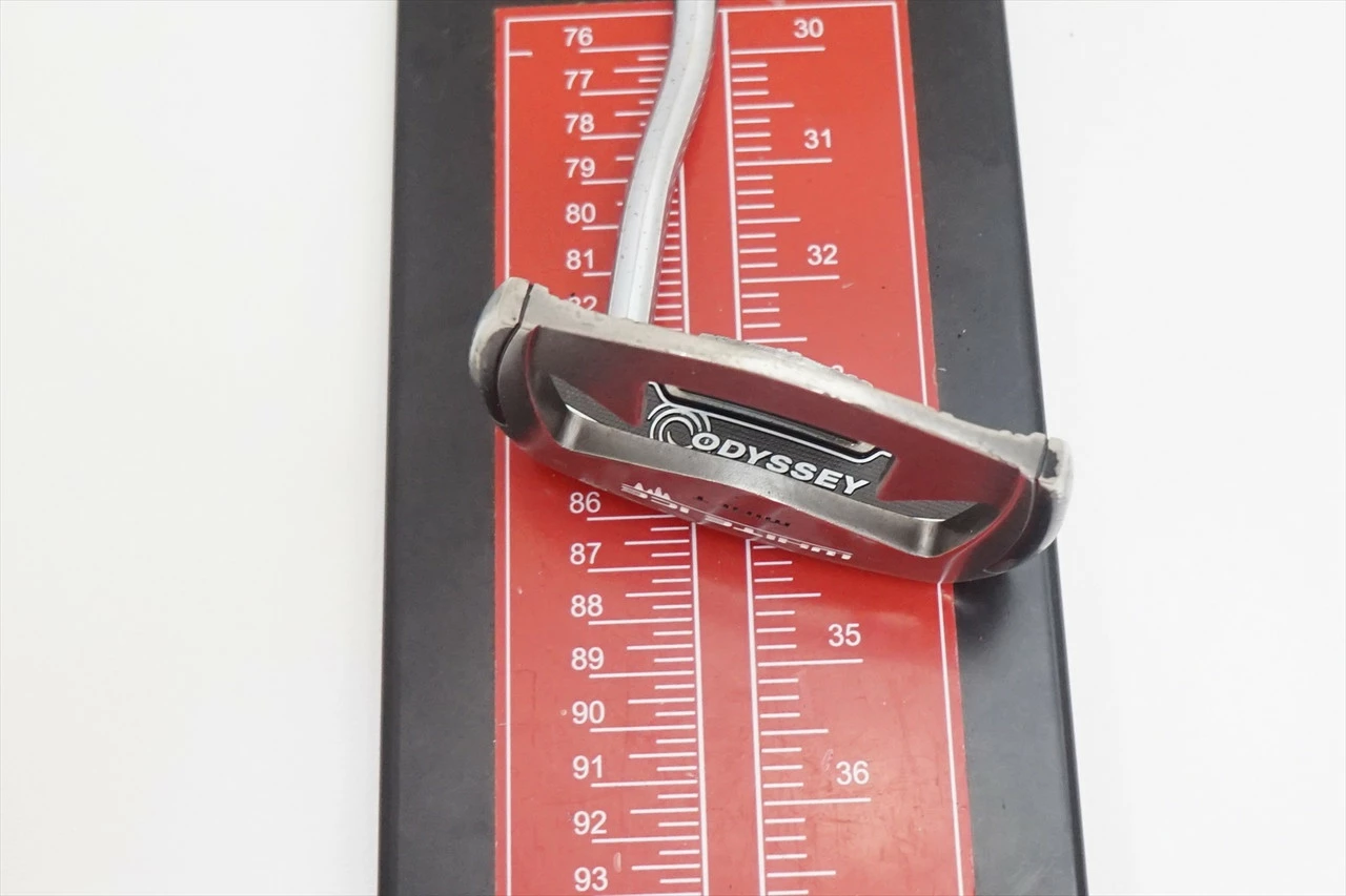 Odyssey White Ice Mini T 34" Putter Good Rh 0995235 Super Stroke Grip 8 Odyssey White Ice Mini T 34" Putter Good Rh 0995235 Super Stroke Grip - Image 6