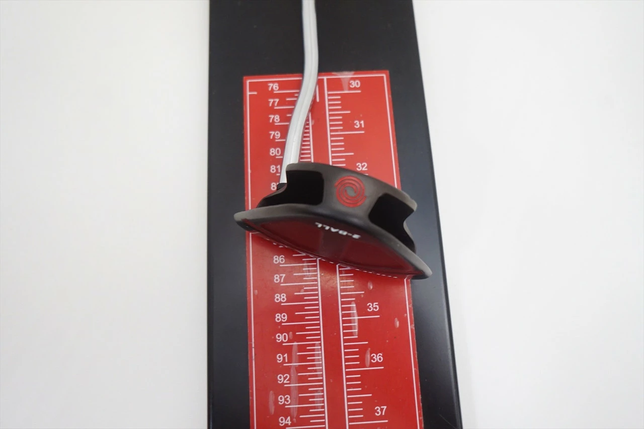 Odyssey White Hot Rx 2-Ball V-Line 34" Putter Excellent Rh 1018370 8 Odyssey White Hot Rx 2-Ball V-Line 34" Putter Excellent Rh 1018370 - Image 6