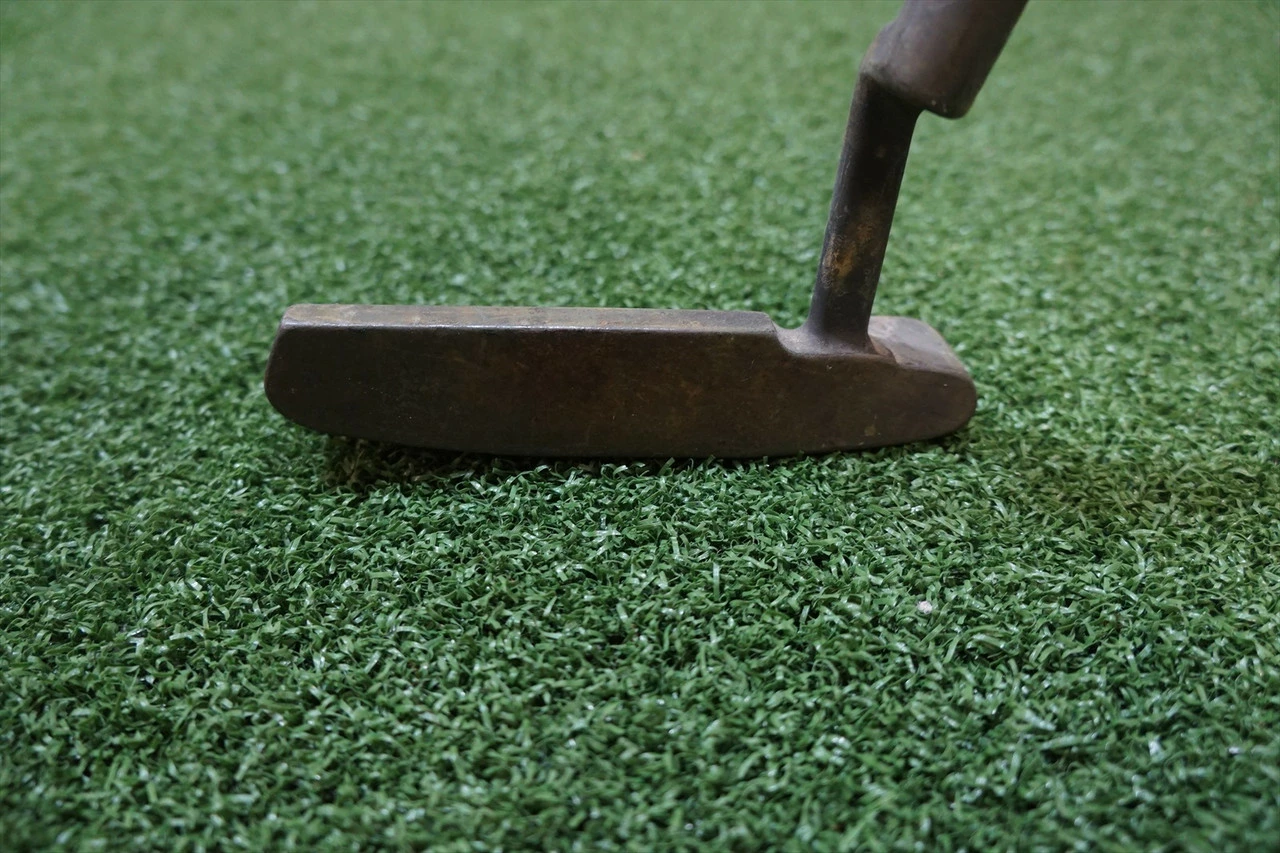 Ping A Blade 35" Inch Steel Shaft Putter Rh 0614236 Right Handed Golf Club 4 Ping A Blade 35" Inch Steel Shaft Putter Rh 0614236 Right Handed Golf Club - Image 2