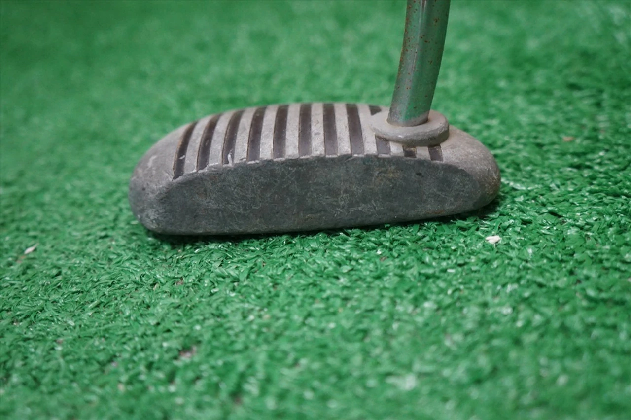 Ram Zebra Face Balanced 34" Inch Putter Rh 0254408 Used Golf Right Handed 4 Ram Zebra Face Balanced 34" Inch Putter Rh 0254408 Used Golf Right Handed - Image 2